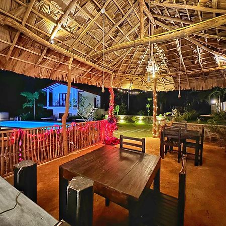 Finch Tangalle Exterior photo