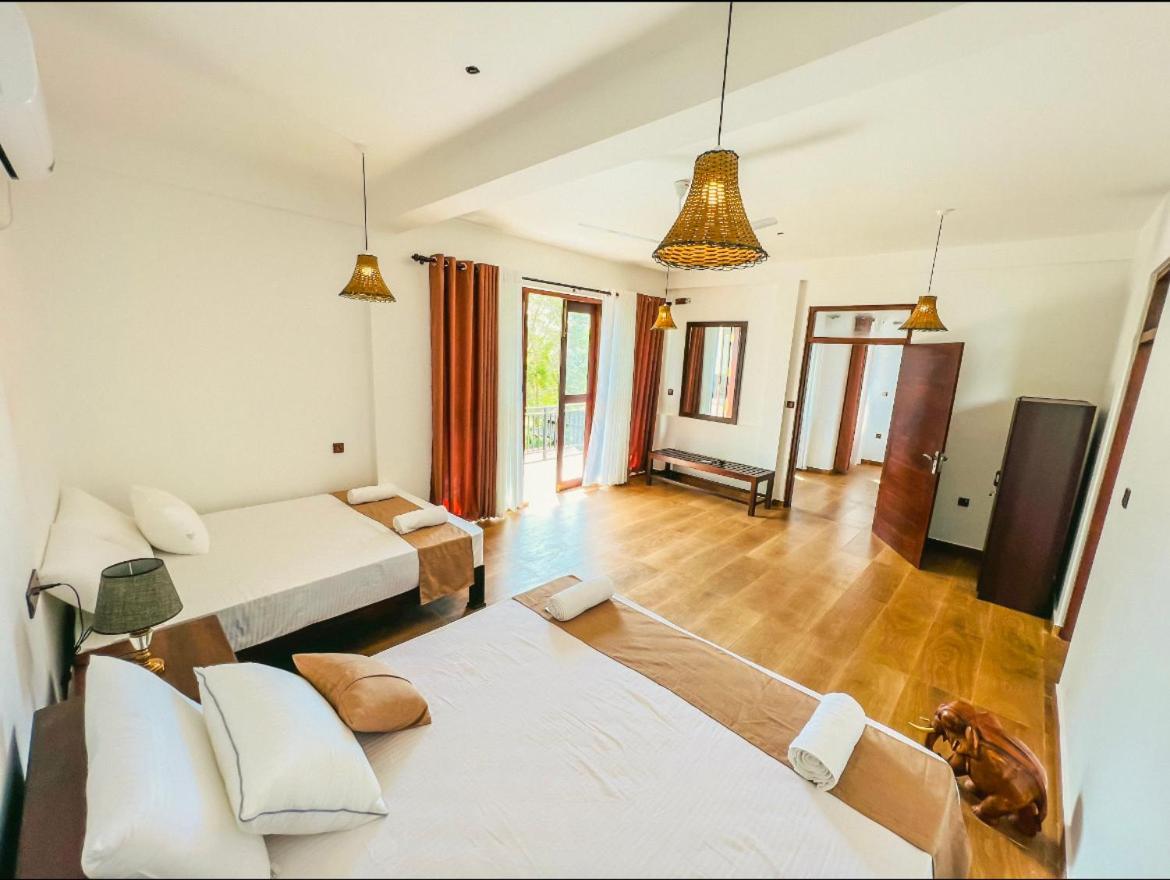 Finch Tangalle Exterior photo