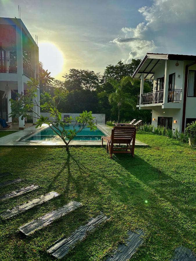Finch Tangalle Exterior photo
